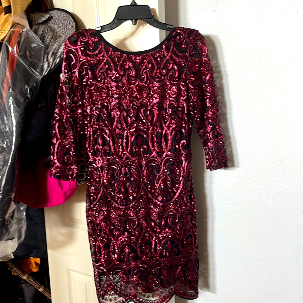 Red and black sequins dress